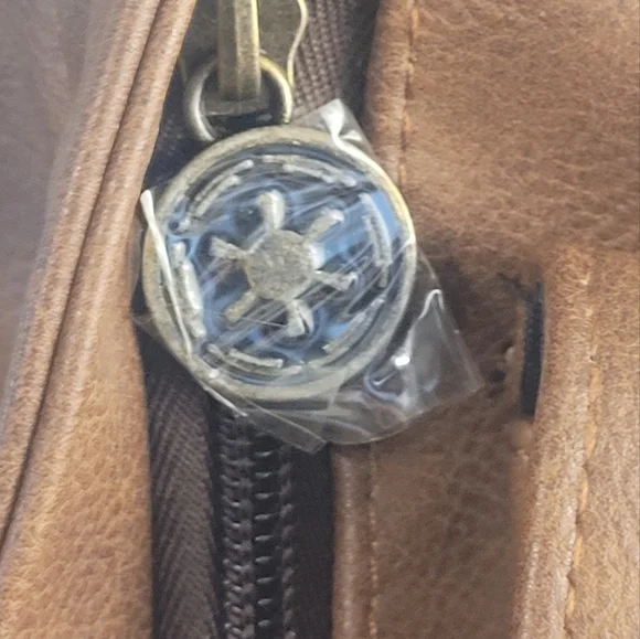 NWT Star Wars Slingbag